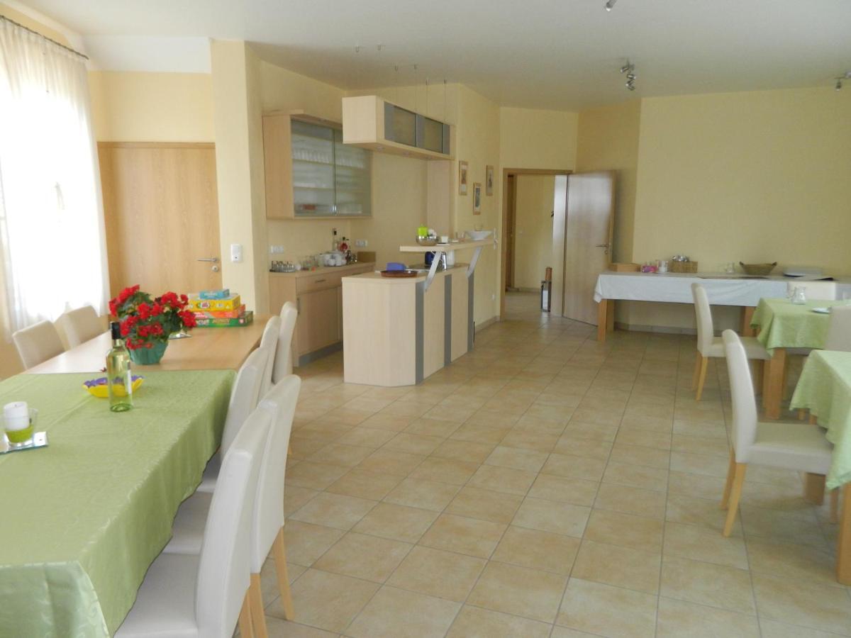 Gaestehaus Borniger Gau-Weinheim Εξωτερικό φωτογραφία